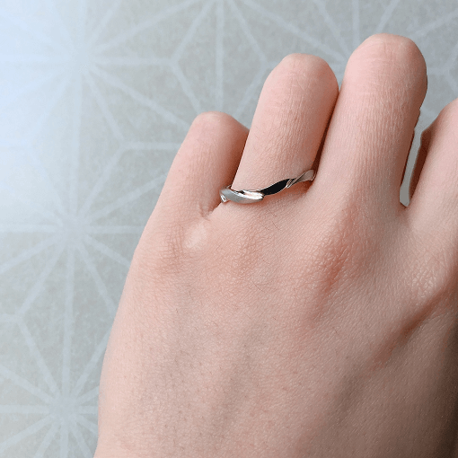 萬時　月詠　結婚指輪