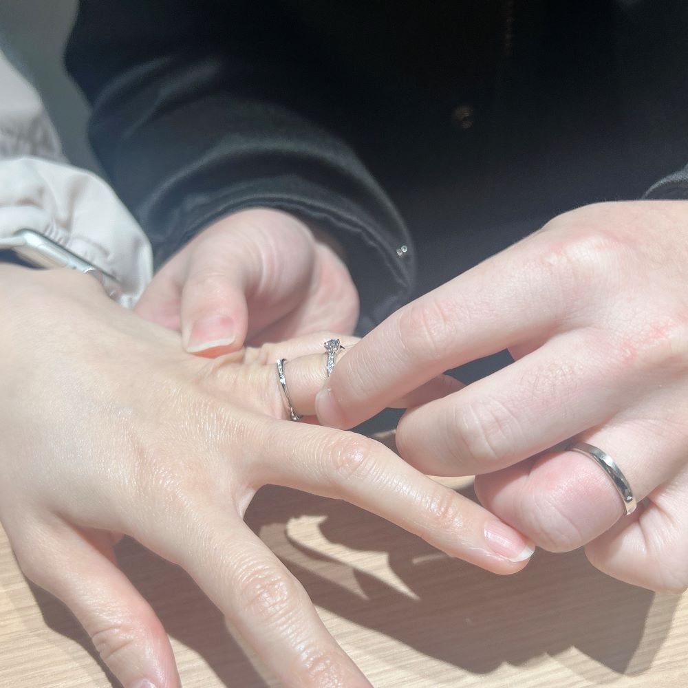茨城県稲敷郡阿見町からお越しのカップル　結婚指輪　婚約指輪