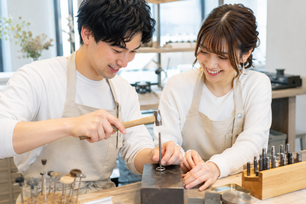 温かみのある製作風景